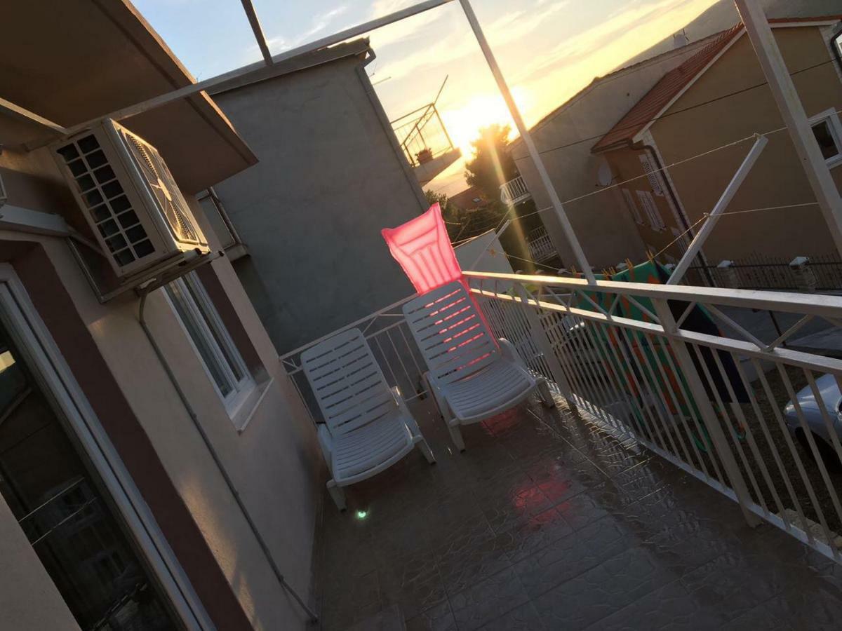 Apartman Ana Τρογκίρ Εξωτερικό φωτογραφία