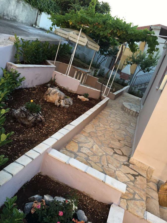 Apartman Ana Τρογκίρ Εξωτερικό φωτογραφία